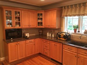 Before & After Cabinet Refinishing (3)